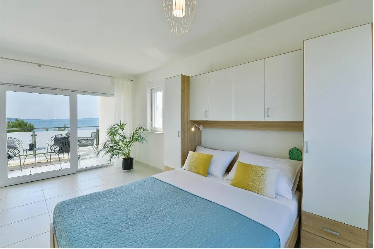 New! Beachfront Villa Klaudija, Sukosan