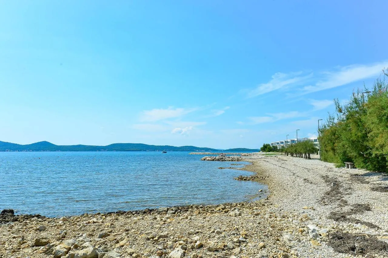 New! Beachfront Villa Klaudija, Sukosan 0*,